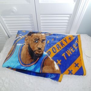 Space Jam throw soft 52"X37.5"